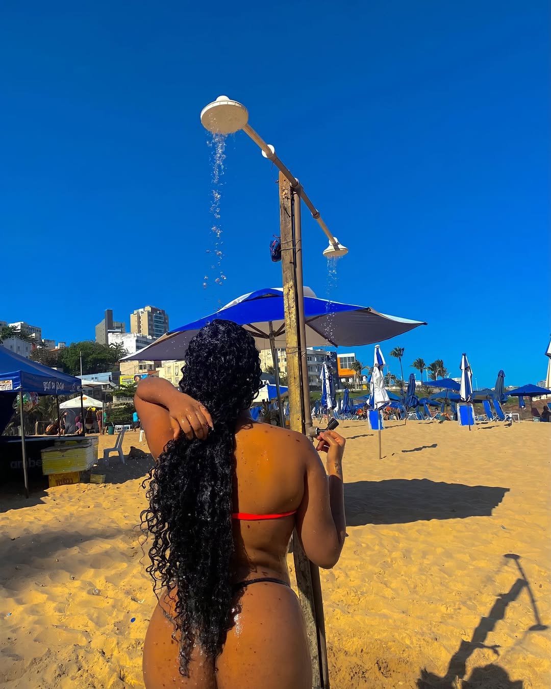 thaiis santtos #AD0olnVK