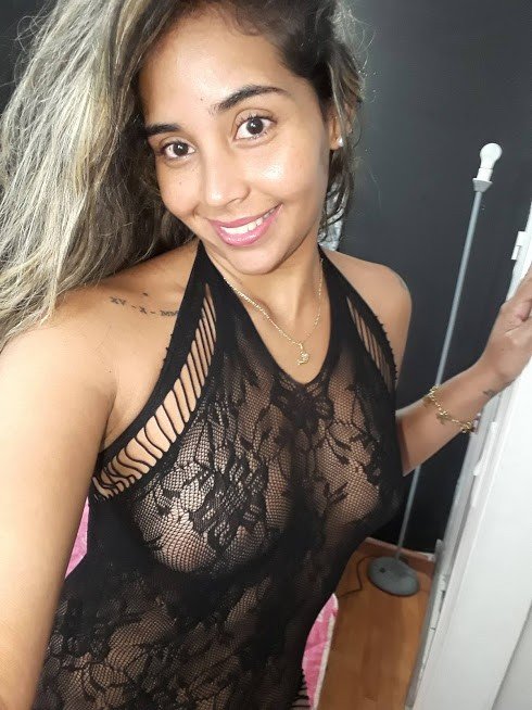 Pretty 😍 Latina Milf Slut #XiN7D9ti