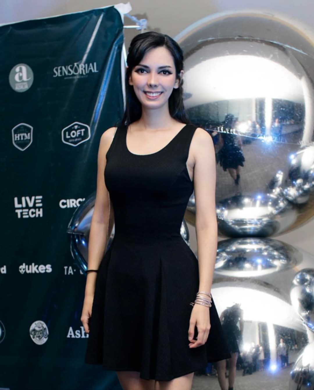 Ruth putita de redes sociales #83DMecMt